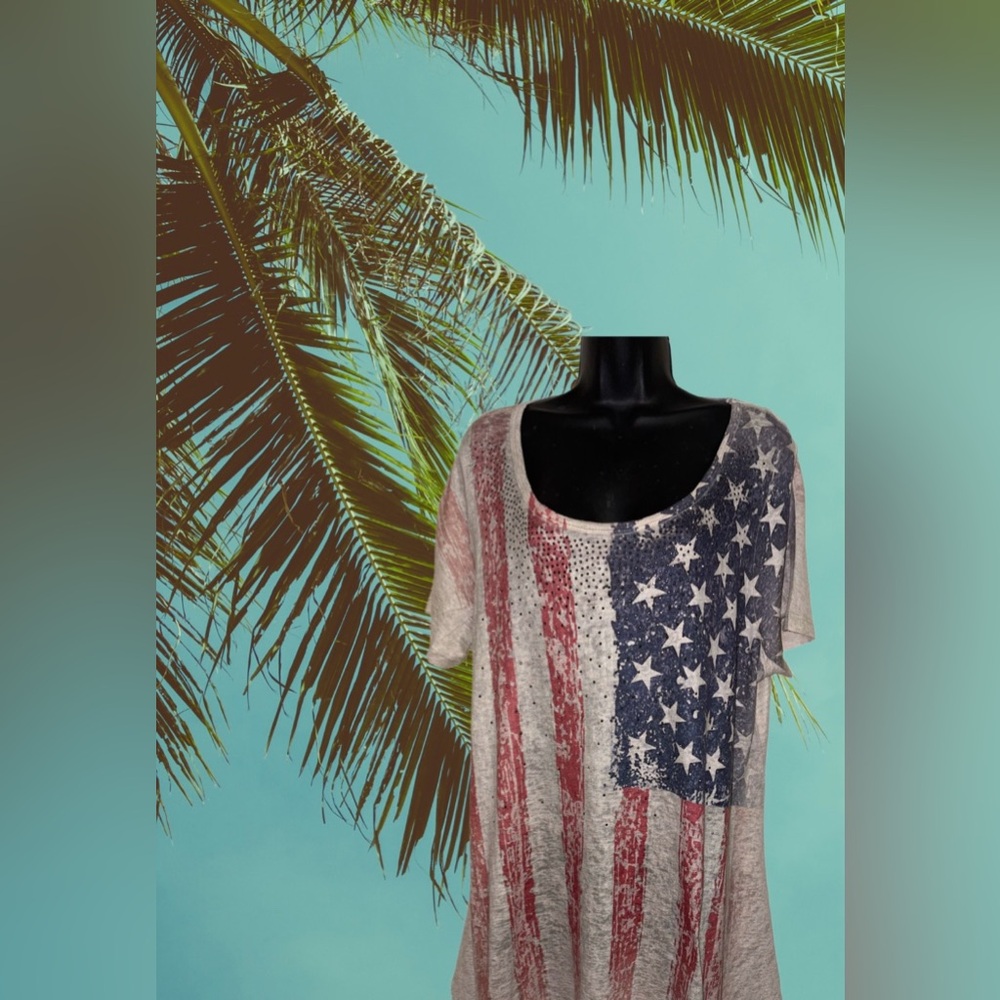 Vocal Red, White, and Blue Star Tee⭐️NWT⭐️